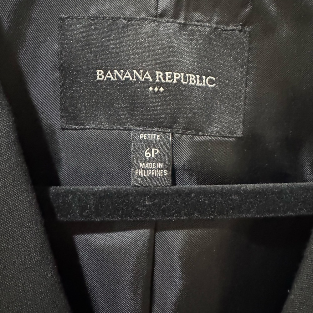Black Blazer - Picture 2 of 6